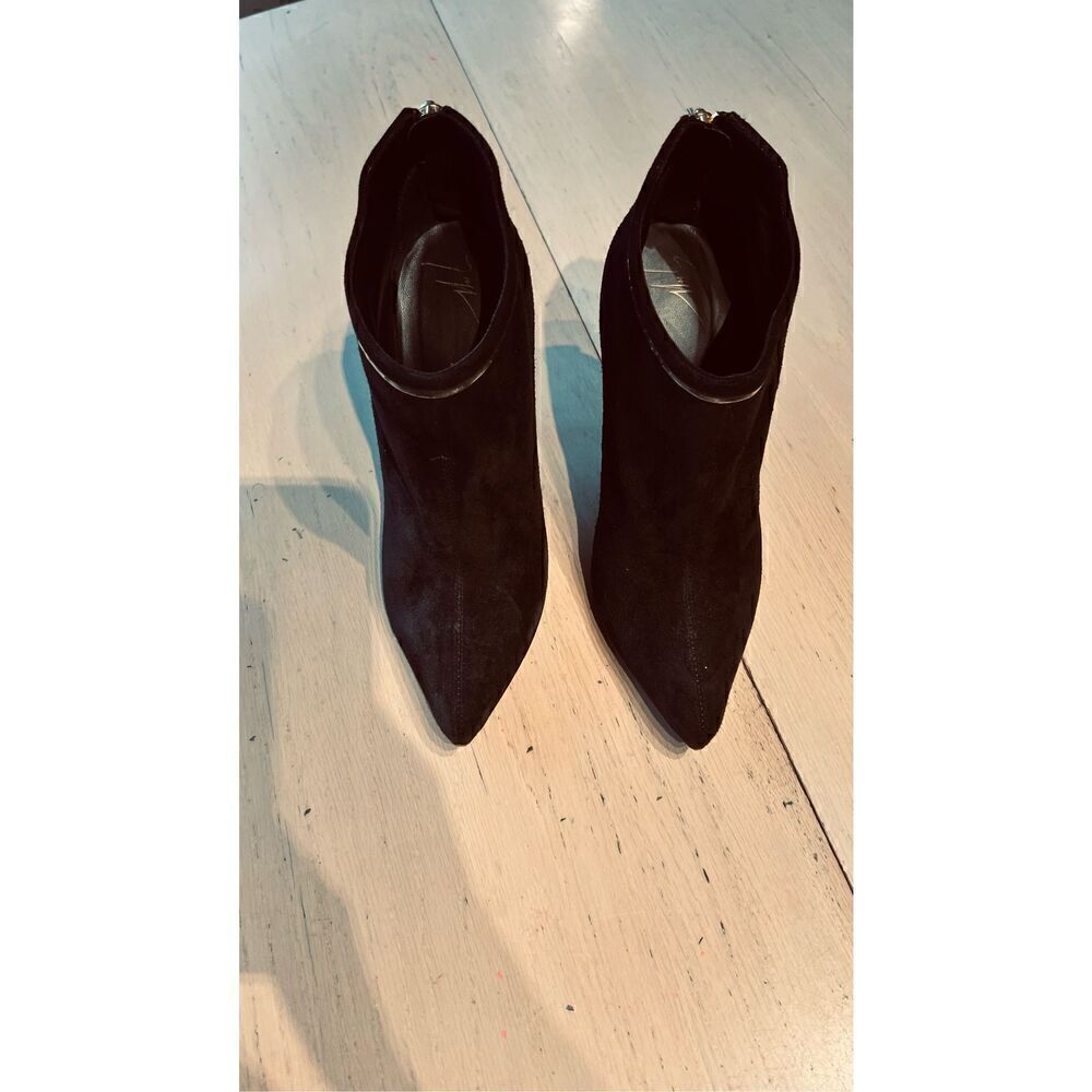 GIUSEPPE ZANOTTI BLACK SUEDE GREEK 105MM POINTED TOE ANKLE BOOTS SZ 8.5